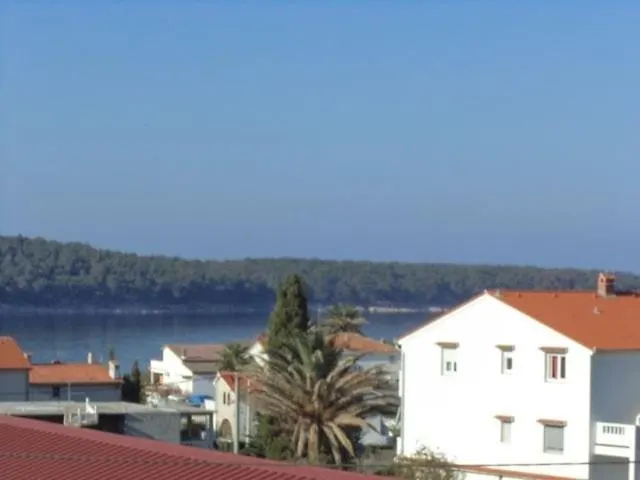 Apartament Barbat *